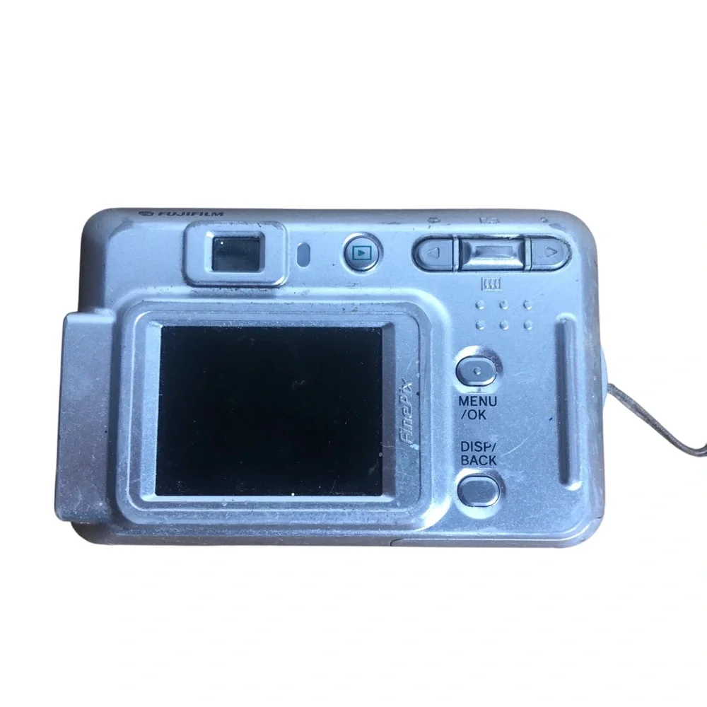 Fuji FinePix A500 digital camera Untested. Camera only